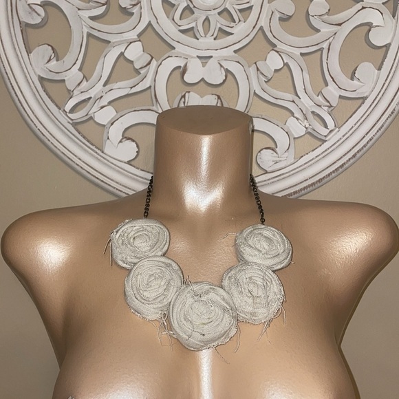 Hand crafted necklace bib statement rose floral hemp bronze chain boho artisan - Picture 1 of 10